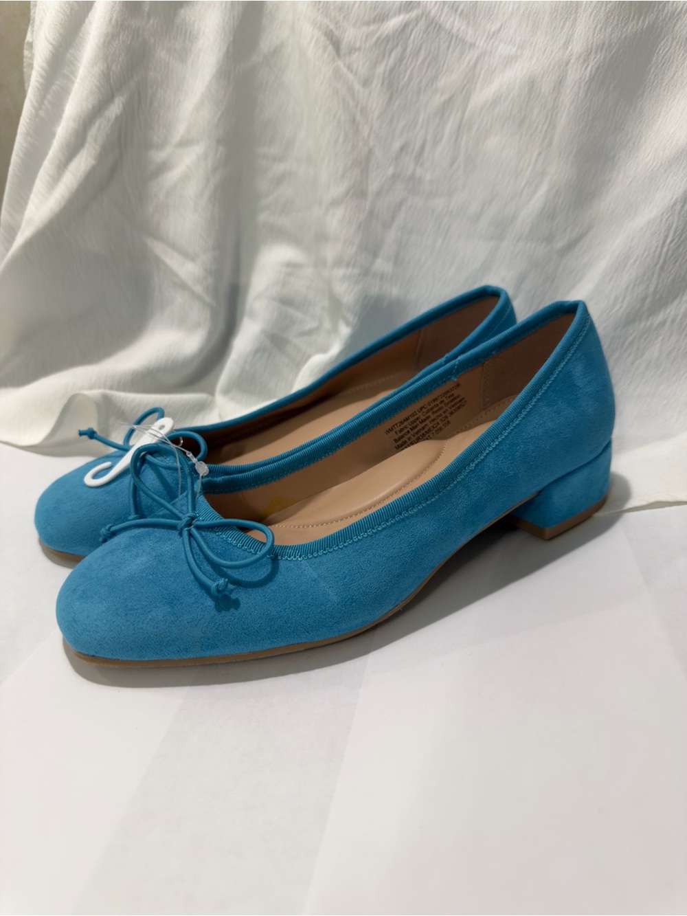 Time and Tru Turquoise Suede Low Block Heel Ballet Flats with Bow